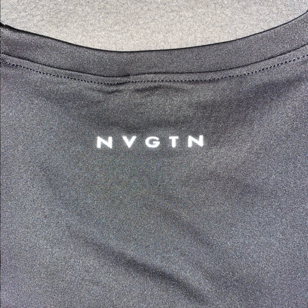 NVGTN crop top long sleeve